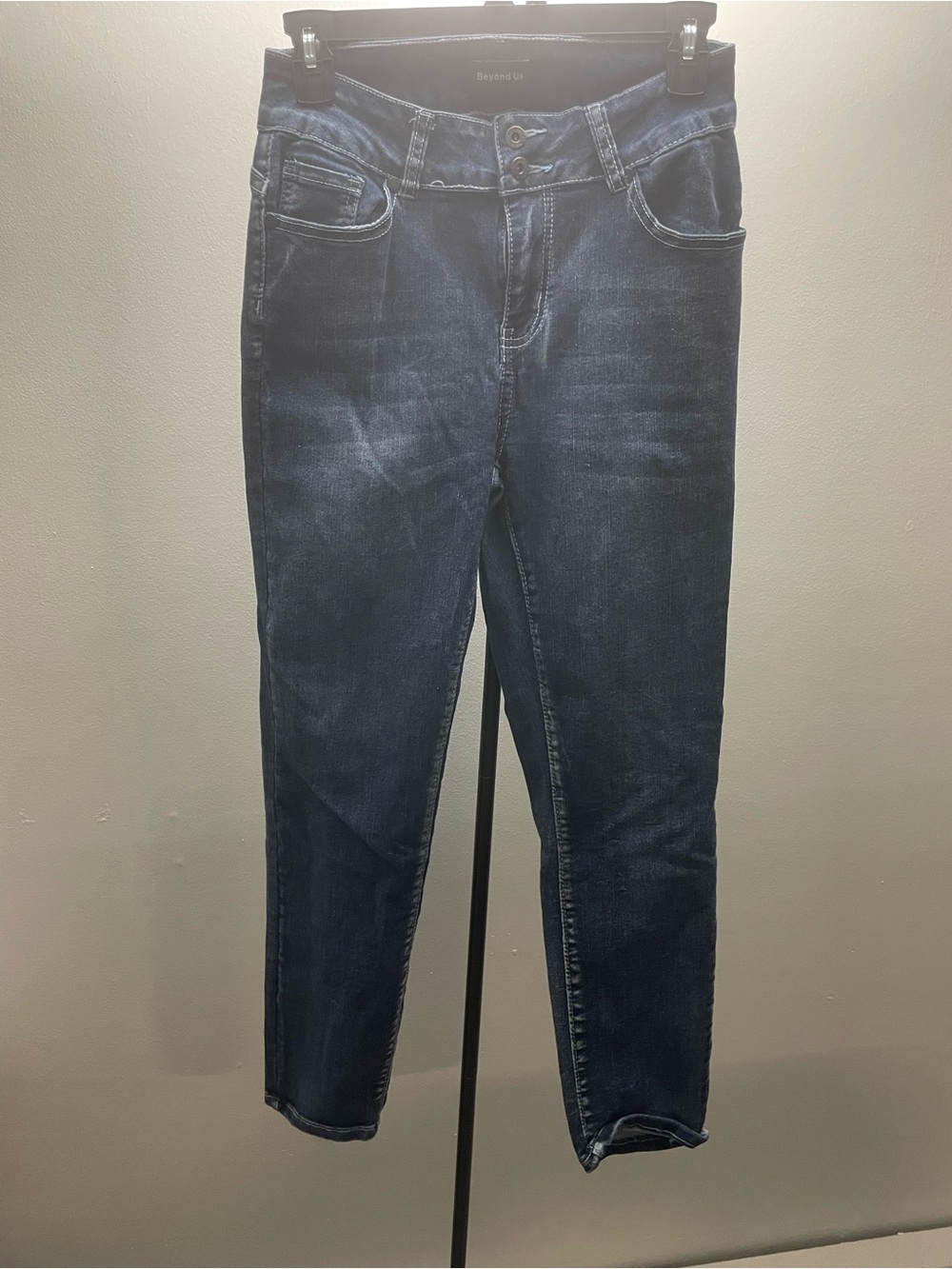 Beyond Up Women’s Skinny Jeans in Dark Blue